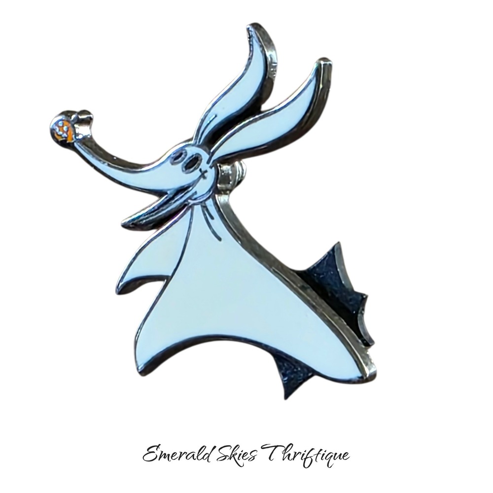 Nightmare before Christmas Zero Disney trading pin. Free shipping